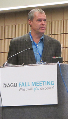 Alex de Sherbinin, associate director for Science Applications, chairs a session at the 2017 fall meeting of the American Geophysical Union